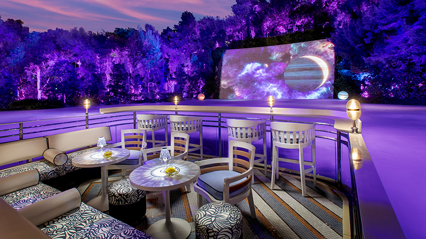 Aft Cocktail Deck | Outdoor Cocktail Bar | Wynn Las Vegas